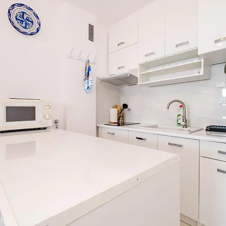 Appartamento Miramar Id122 *